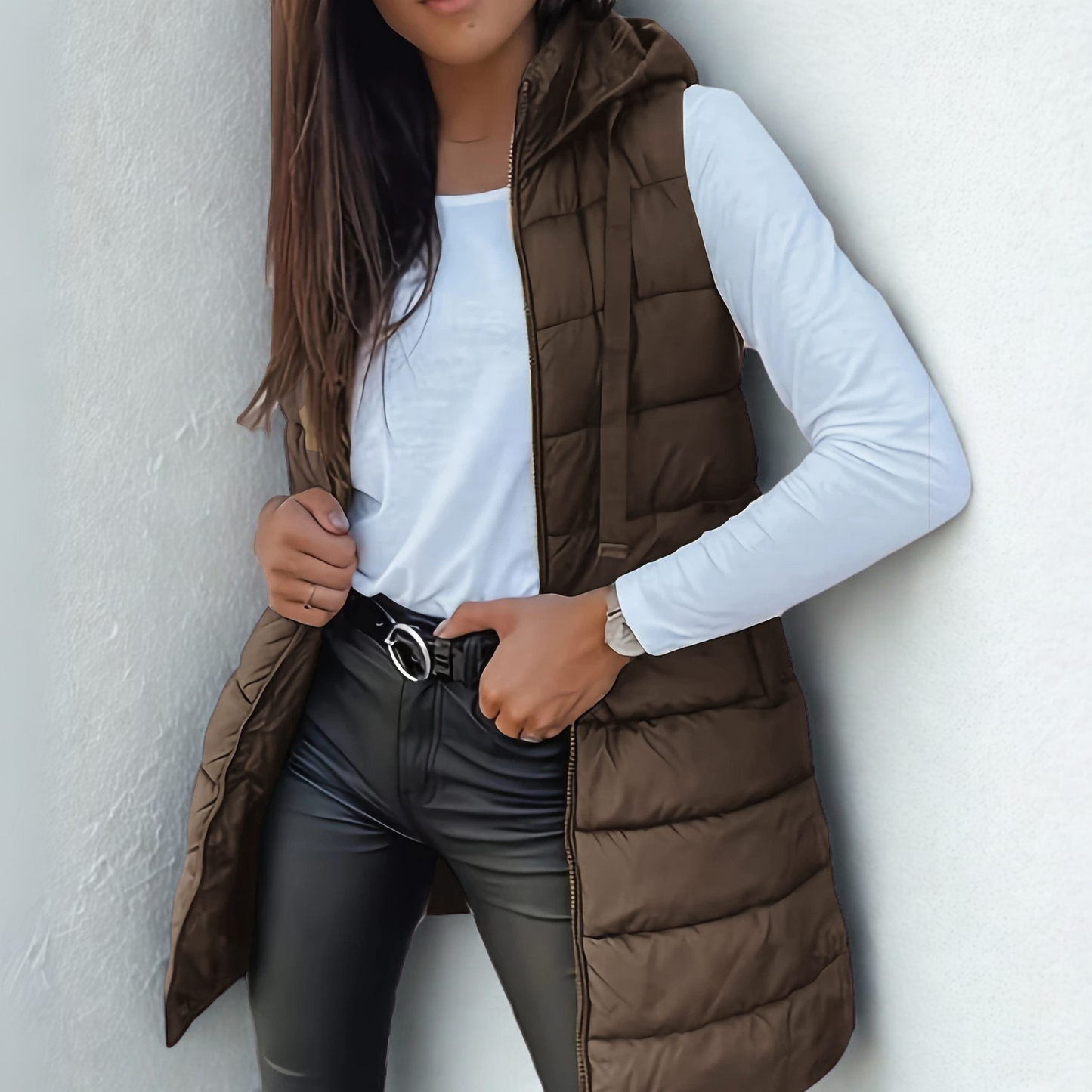 Gilet matelassé long sans manches pour femme, design décontracté avec capuche