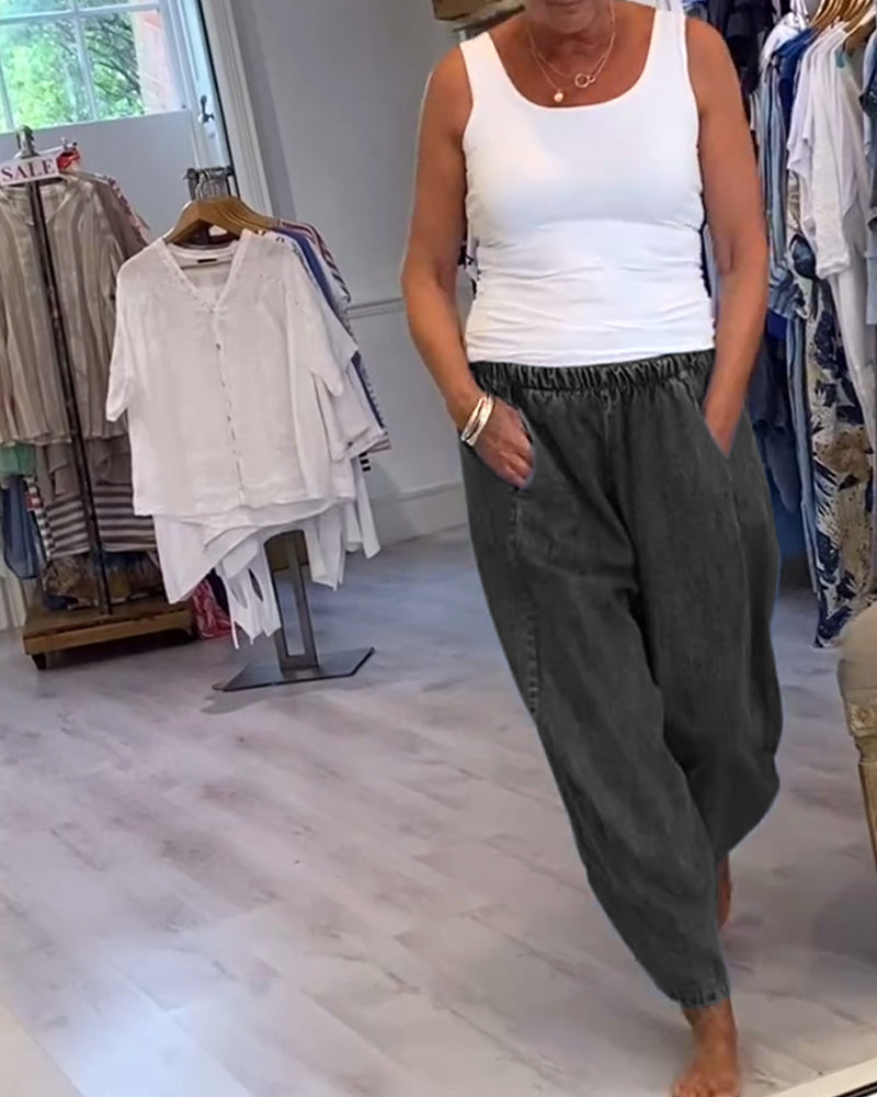 Jean ample pour femme, design pratique avec taille élastique