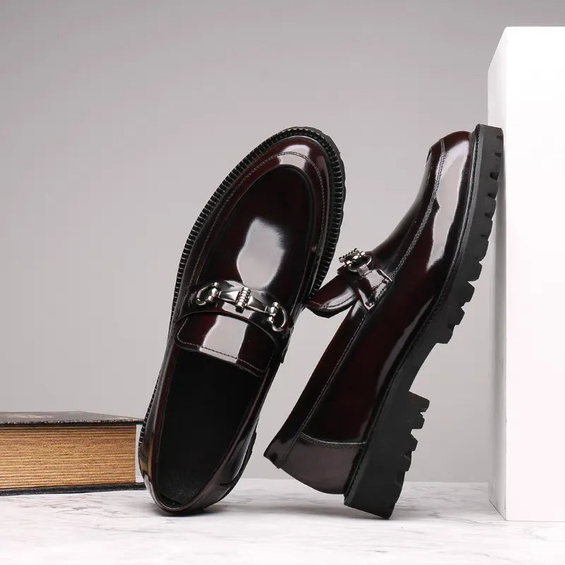 Mocasines de cuero para hombre, cuero brillante de alta calidad con detalles refinados