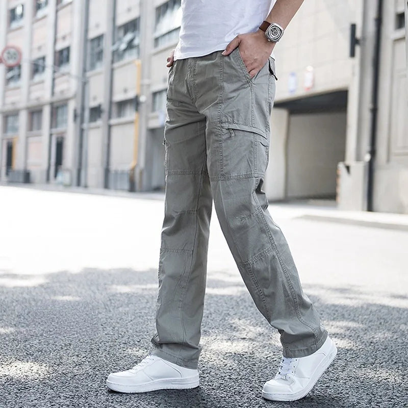 Pantalon cargo pour homme, design urbain avec multiples poches et coupe droite