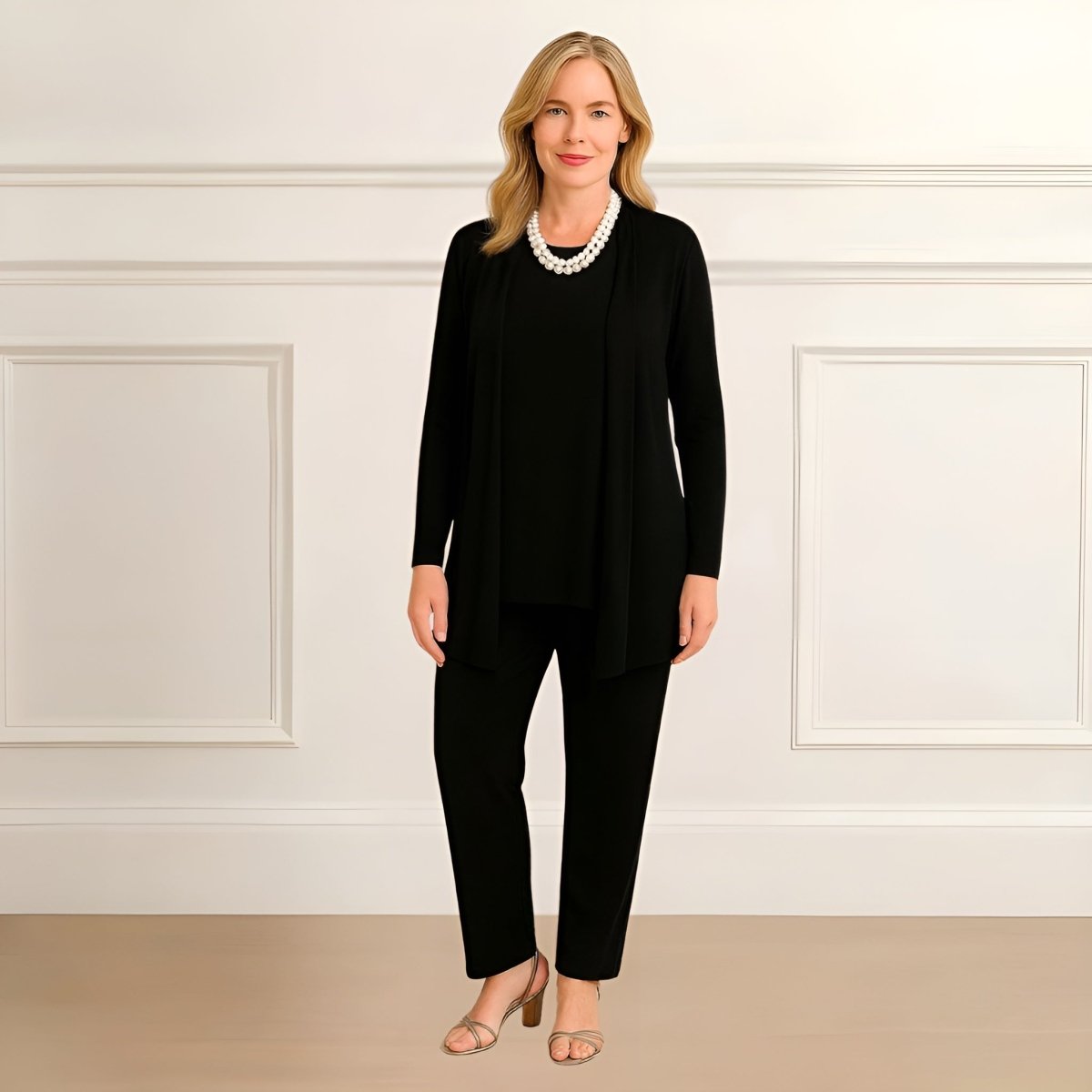 Ensemble pour femme avec long cardigan, top fluide et pantalon, confortable et élégant pour le quotidien